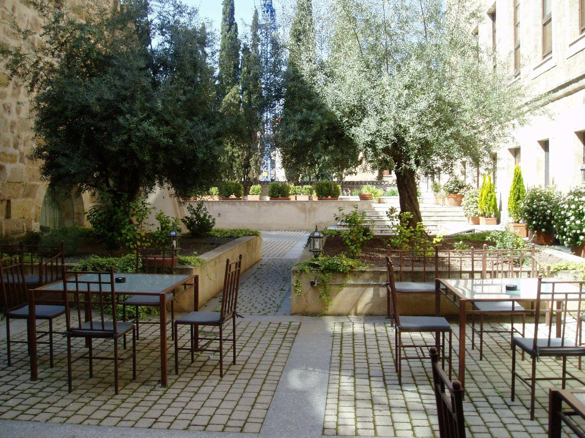 Hospes Palacio De San Esteban Salamanca Exterior photo